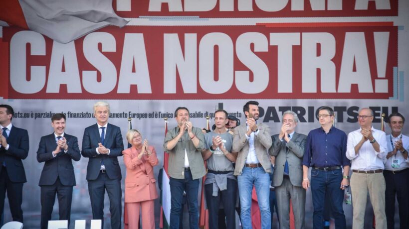 Salvini spiazza i contestatori parlando di pace, lavoro e sicurezza