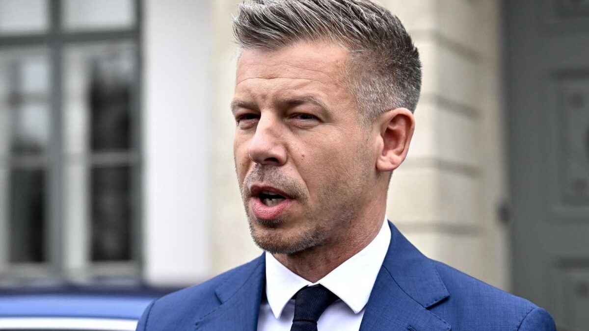 Bruxelles avverte Magyar: «Vogliamo una rapida svolta sul prestito all’Ucraina»