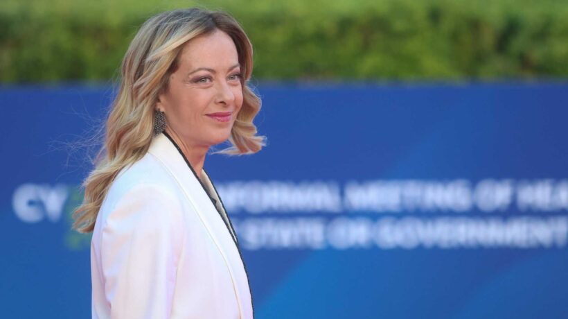 Meloni mette pressione a Bruxelles: «Scostamento di bilancio? Si può…»