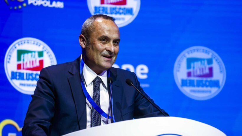 Enrico Costa: «Ora va accentuata la linea liberale»