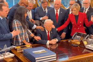 Dietro gli attacchi Usa al pontefice c’è il messianismo dei protestanti