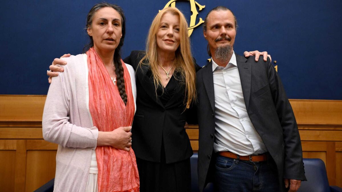 I Trevallion parlano alla Camera: «Mai vista tanta crudeltà sui bimbi»