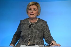 Oggi il cdm per il decreto Lavoro: aumenti contrattuali retroattivi