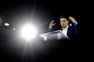 La  «rete» che prova a mettere Conte al posto della Meloni