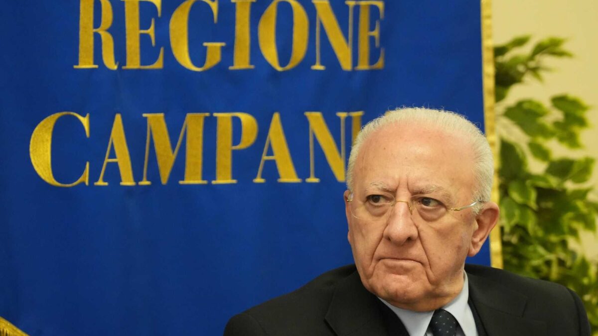 De Luca vuol incarcerare i Trevallion: «Non hanno fatto vaccinare i figli»