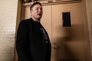 Musk: reddito universale alto per aiutare i disoccupati dell’intelligenza artificiale