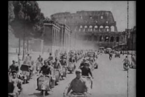 80 anni «Vespa»: dalla ricostruzione al «boom» economico