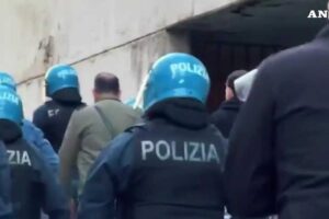 Roma, blitz della Polizia nel centro sociale L38 Squat
