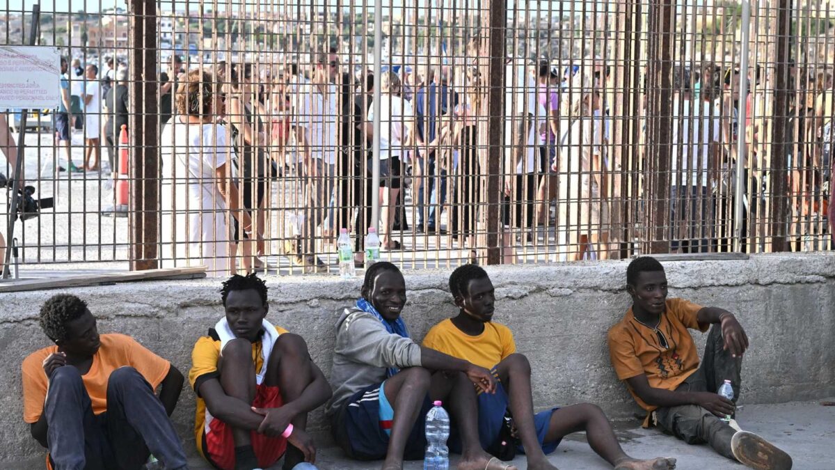 Immigrati sfruttati e maltrattati. Ma la Cgil vuole importarne di più