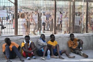 Immigrati sfruttati e maltrattati. Ma la Cgil vuole importarne di più