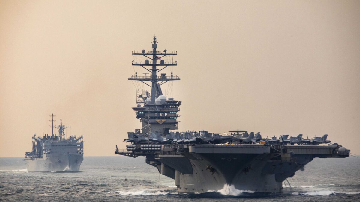 Gli Usa bloccano Hormuz. Ursula vuole bloccare noi