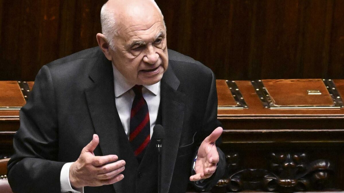 Grazia Minetti, il disco rotto dell’opposizione: «Dimissioni»