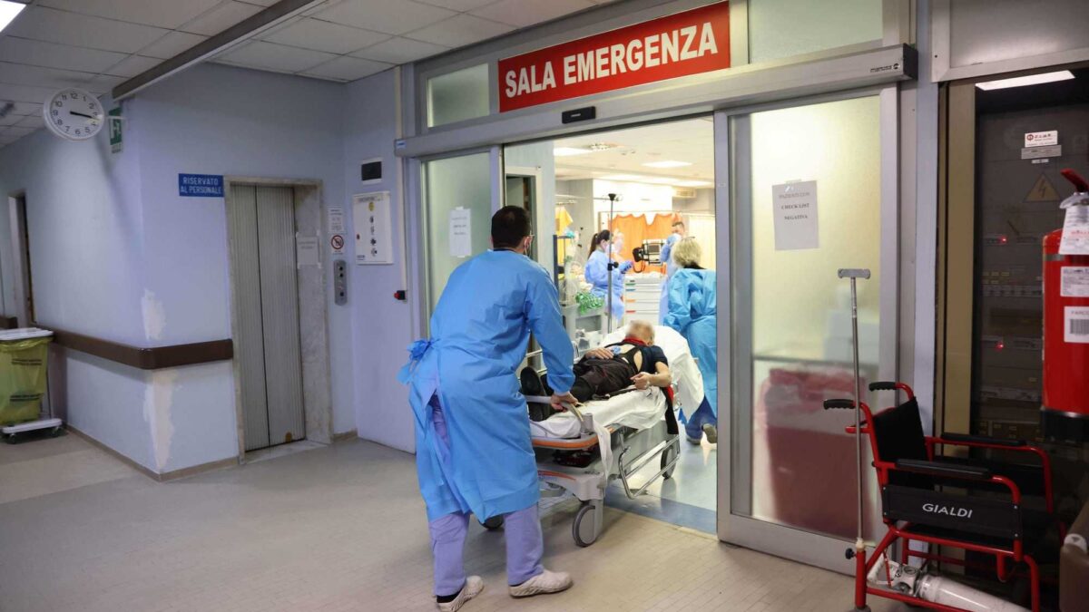 Ospedali in tilt per la malagestione del Covid