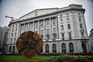 Caccia a chi sta comprando Mps e Banco Bpm