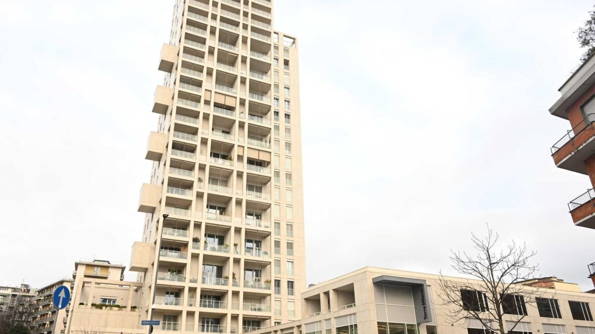 Il pm: torre di via Stresa da confiscare. Sala pensa ai gay