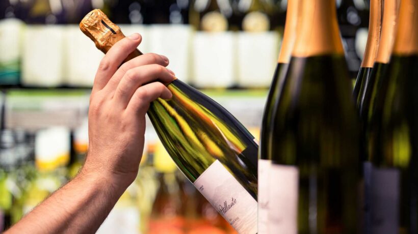 La Ue vuole farcela bere: «Il vino fa male»