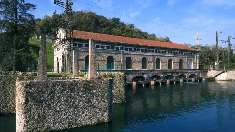 Il fabbricato della centrale Bertini in stile eclettico (Edison)