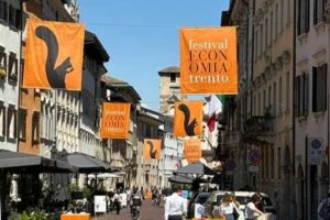 Industria – I poteri globali che ridisegnano l’economia
