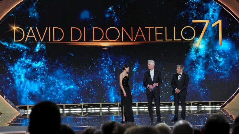 Il cinema italiano spilla quattrini e piange