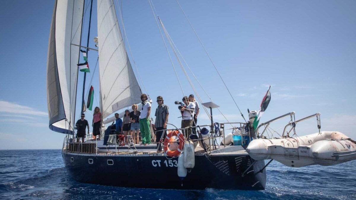 La Flotilla prova a speronare l’Italia: «Doveva proteggere i due attivisti»