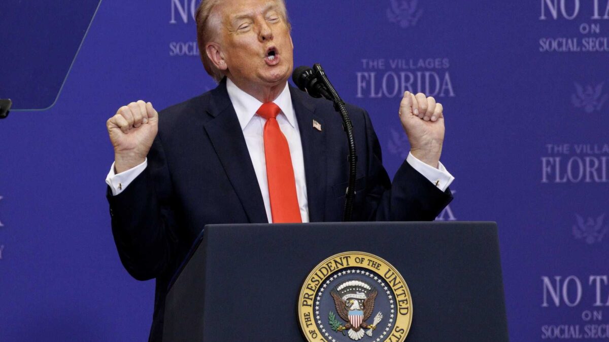Trump alza i dazi sulle auto al 25%. Stavolta è anche colpa dell’Europa