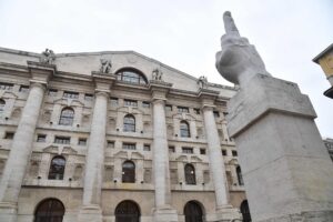 Borse in festa, Milano a 50.000 punti