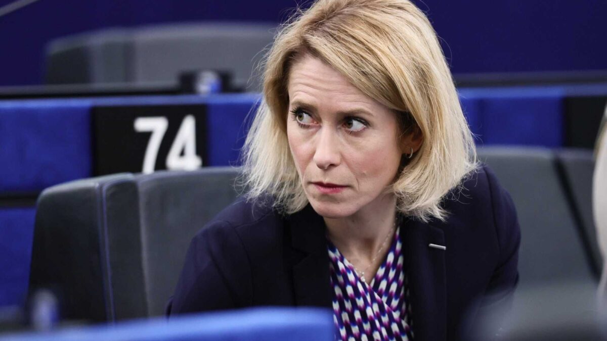 Kallas: «Dopo le minacce di Putin, Usa unici a lasciare Kiev». Ma è falso