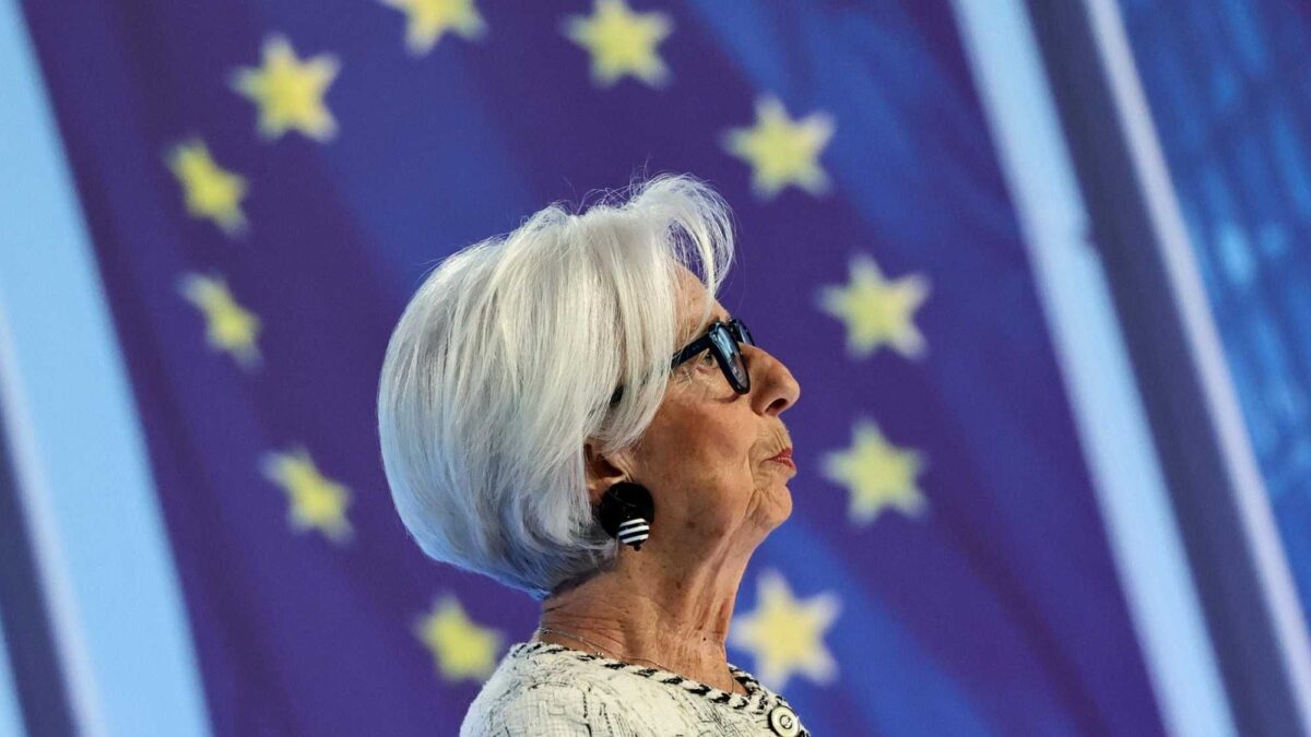 L’economia cala ma i tassi saliranno