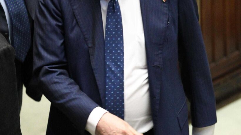 Calearo nei guai: sequestri e accuse di frode sui fondi pubblici