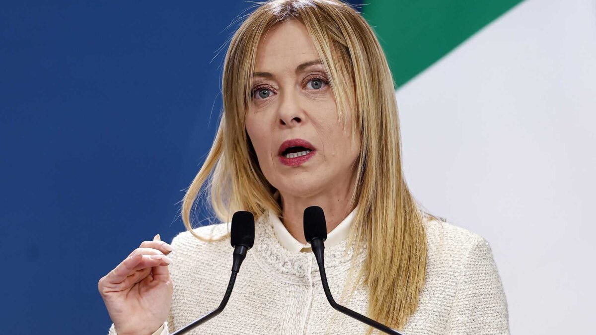 Meloni suona la sveglia sull’Ebola: «Bisogna controllare le frontiere»