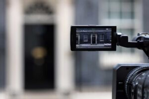 Streeting sigla lo sfratto a Starmer
