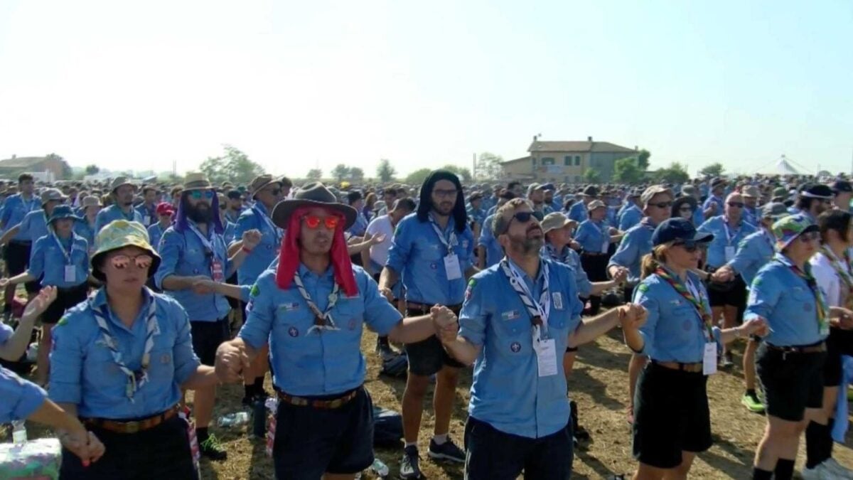 Gli scout cattolici avranno capi gay