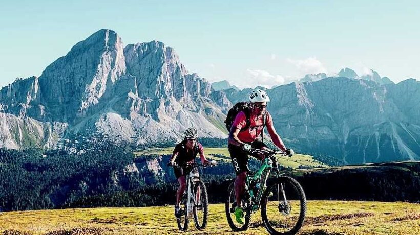 Anticipo di estate A San Vigilio boom di occasioni a valle e in quota