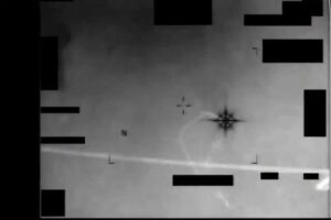 Oggetti sconosciuti e puntini nei cieli. Gli Ufo files svegliano lo spirito americano