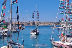 Israele ferma la Flotilla, ira di Meloni. Si desta pure la sinistra, muta sull’Ue