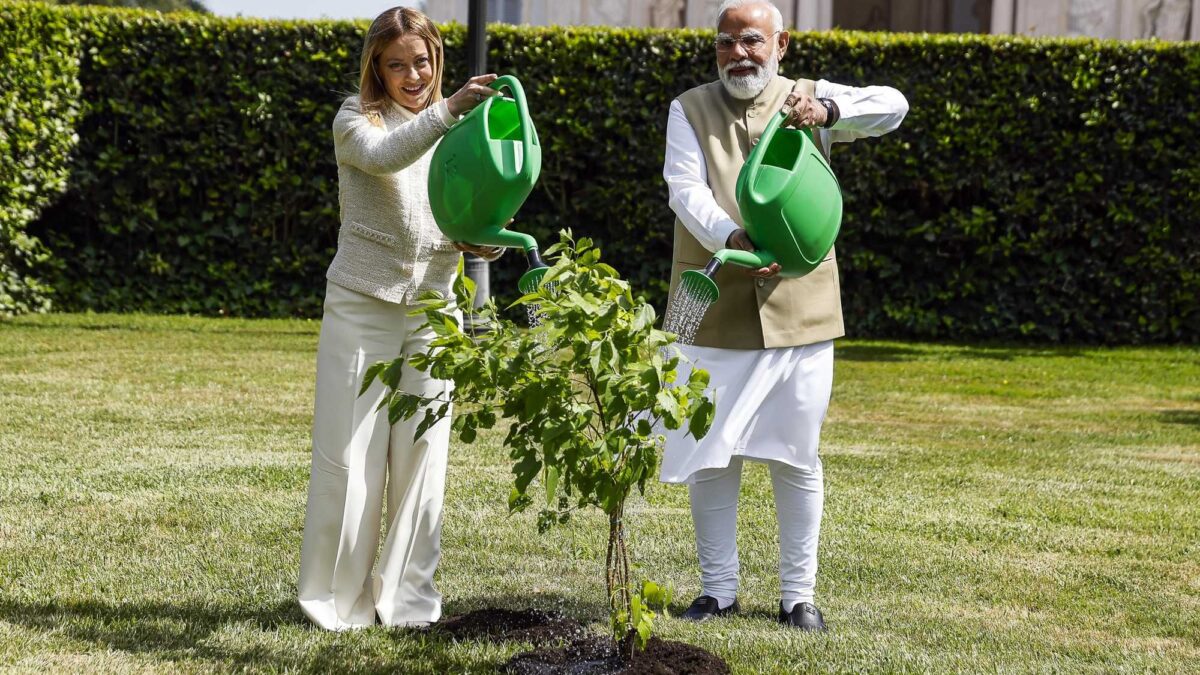 Meloni fa accordi da capogiro con Modi e l’Ue la ricatta per la firma del Mes