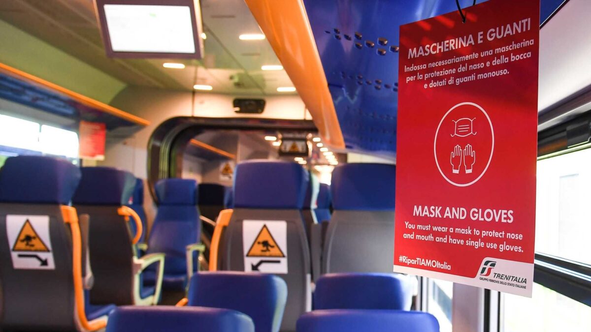 A processo perché senza mascherina durante la pandemia. «Reato inesistente»