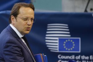 L’Ue segue Roma sui controlli al cibo