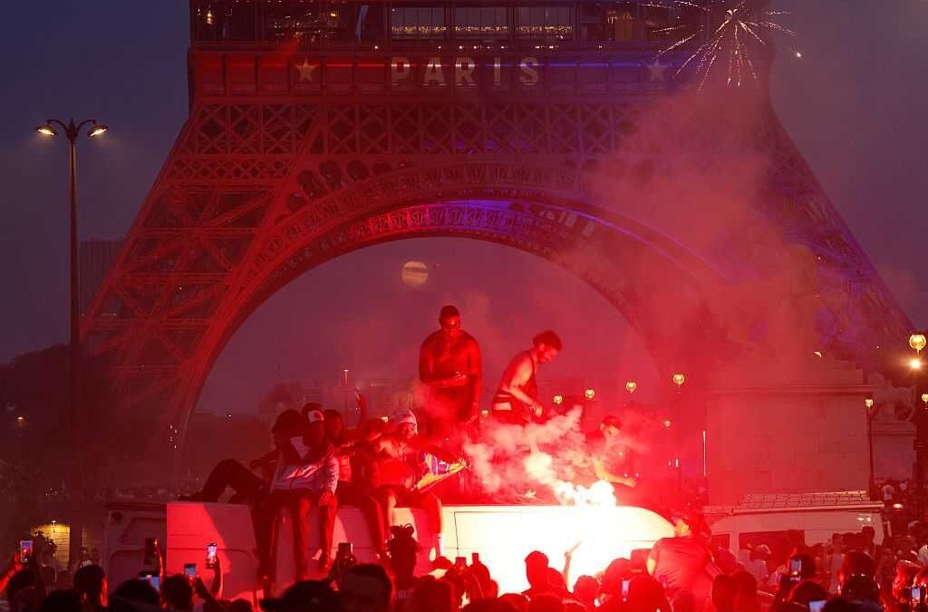 Così festeggiano la Champions le seconde generazioni francesi. A Trento  magrebini con l’ascia