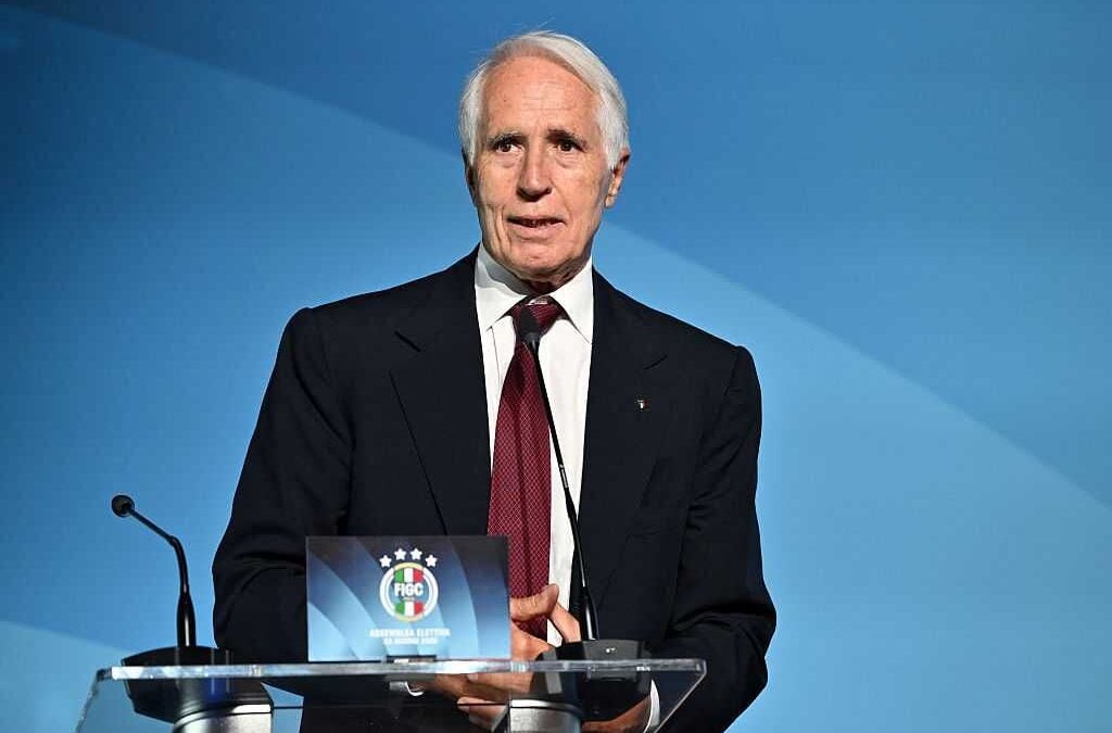 Malagò eletto presidente Figc: «Ora riforme e nuovo ct per la Nazionale»
