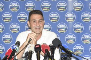 Vannacci inventa «l’immigraticidio»