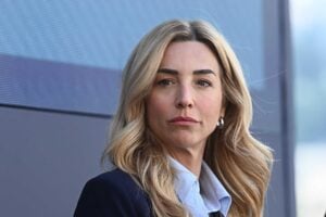 Prima di fare domande alla Salis bisogna dichiararle come in dogana