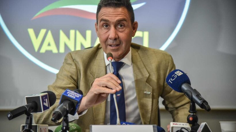 Sfida a distanza tra Vannacci e Marina Berlusconi