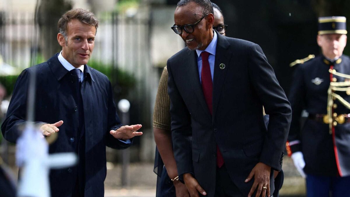 Macron cerca la riconciliazione con il Ruanda, ma l’Africa non crede più alla Francia