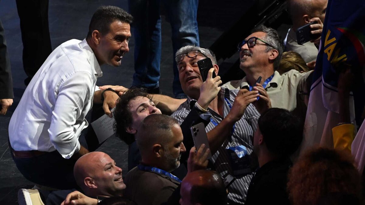 Vannacci crea scompiglio per la frase sui femminicidi