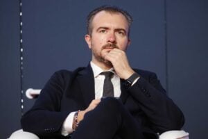 «Con Vannacci un’intesa è impossibile»