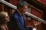 Campo largo di nuovo minato dallo psicodramma primarie. Bonelli esclude l’asse con Iv