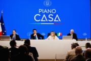 «Piano casa in aiuto al ceto medio. Diamo la  precedenza agli italiani»