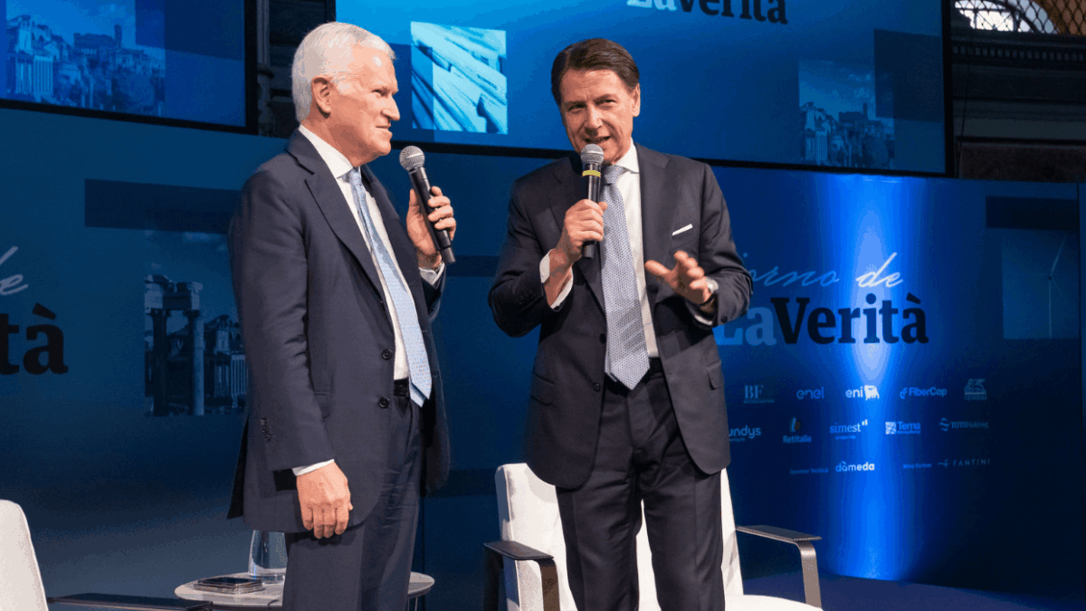 Conte: «Non era la prima volta che facevamo riunioni senza Renzi»