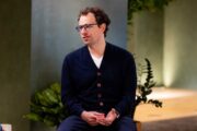 Il guru dell’Intelligenza artificiale si crede dio